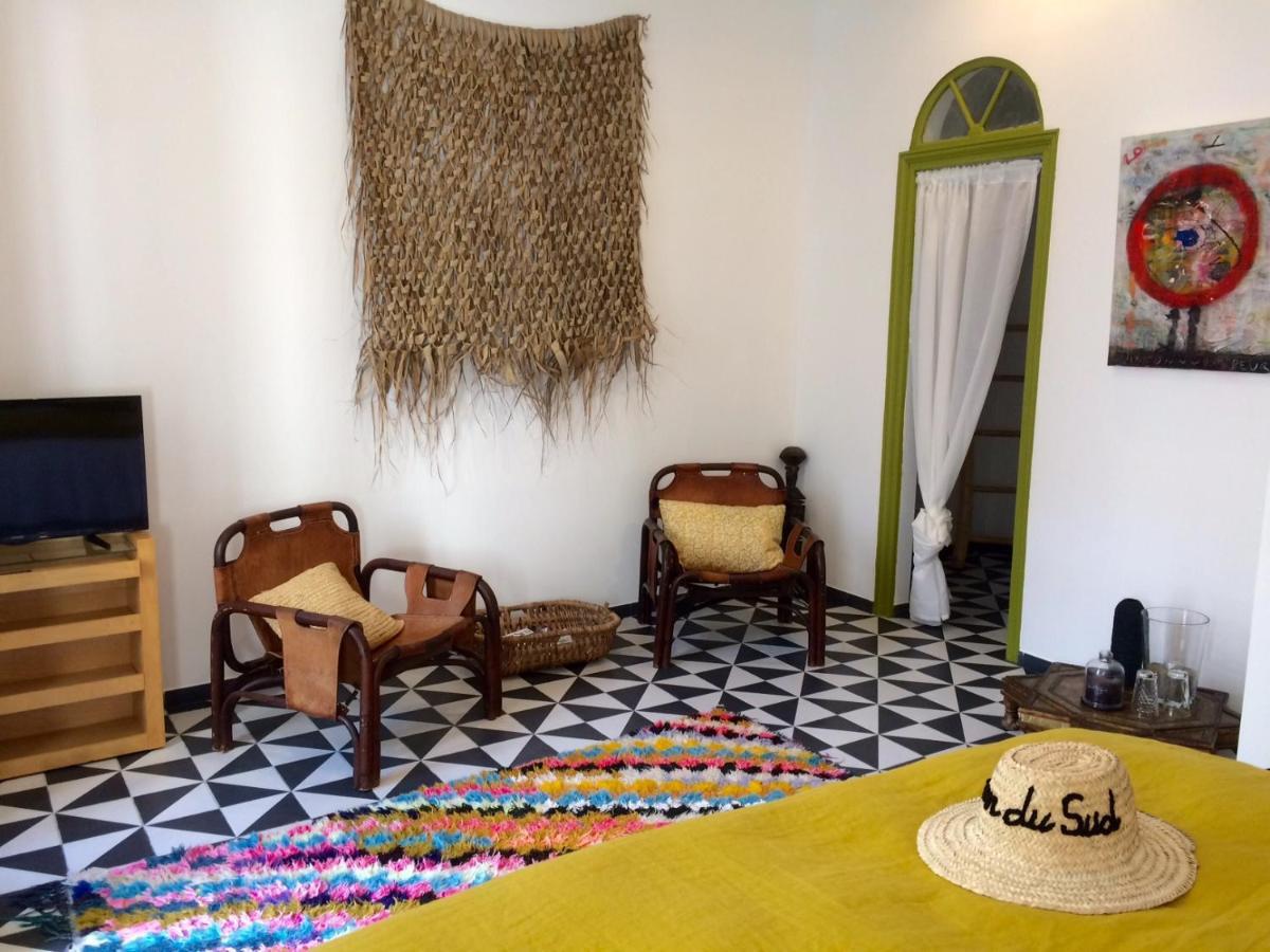 Chambres Dhotes Cocon Du Sud 尼姆 外观 照片